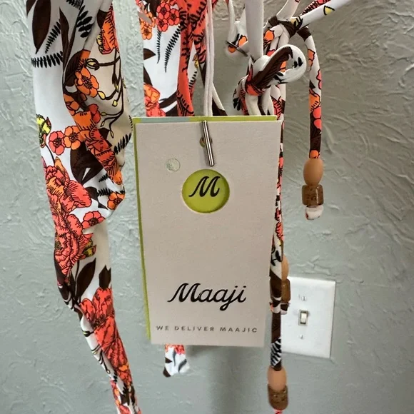 Floral Cutout Maaji Large Reversible Bikini Top Only - Picture 7 of 10